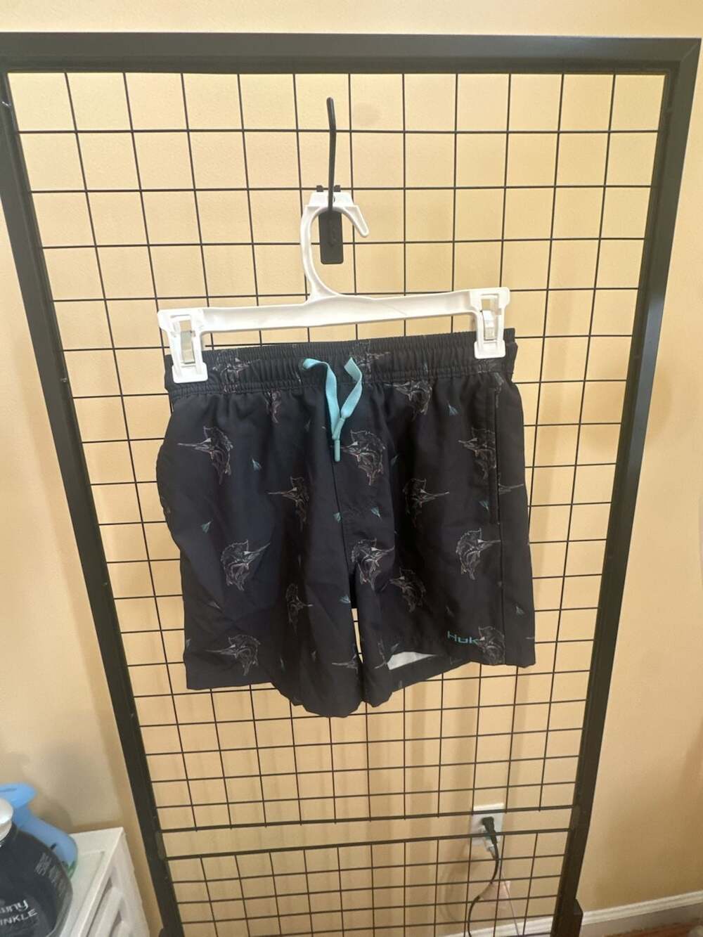 Huk Boys' Fin Lure Pursuit Volley Swim Shorts